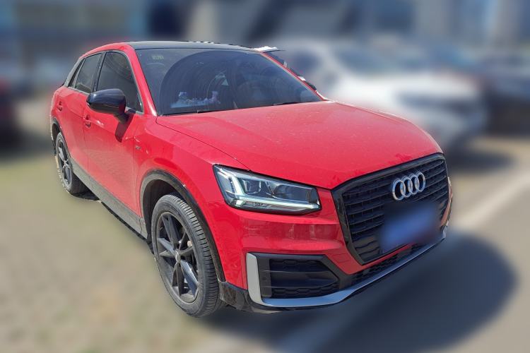 Used Audi Q2L 2020 35 TFSI Fashion Dynamic Model Front Right 45 Deg