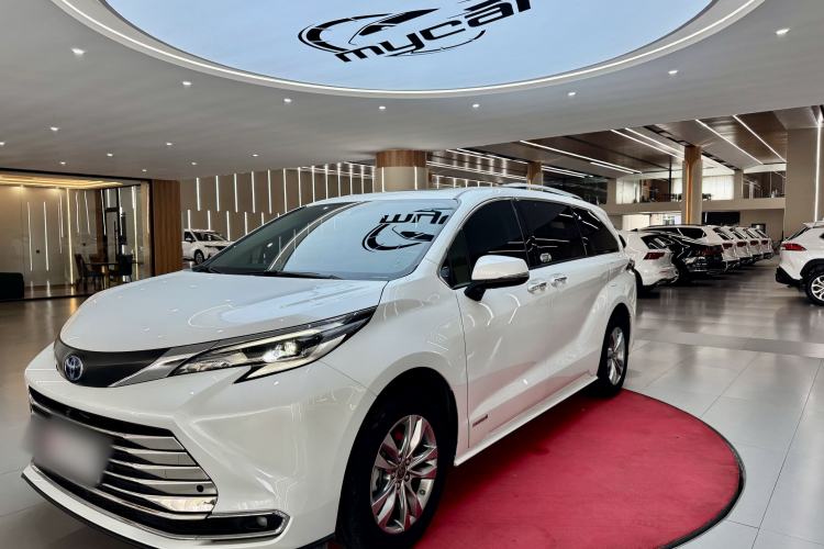 Used Toyota SIENNA 2023 2.5L Hybrid Comfort Edition