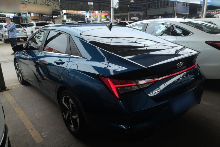 Used Hyundai Elantra 2022 1.5L CVT LUX Prestige Edition