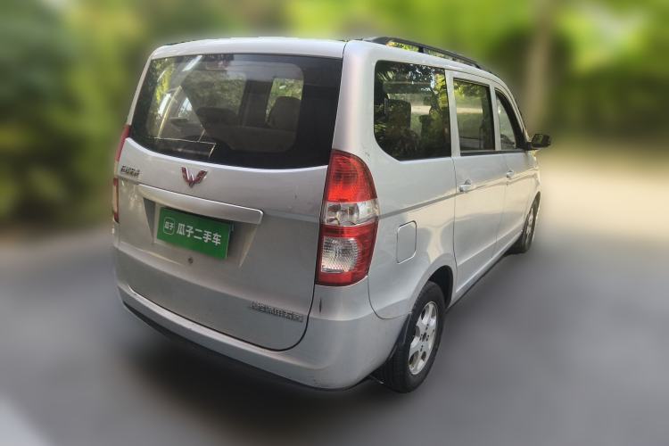 Used Wuling Hongguang 2014 1.5L Standard Version