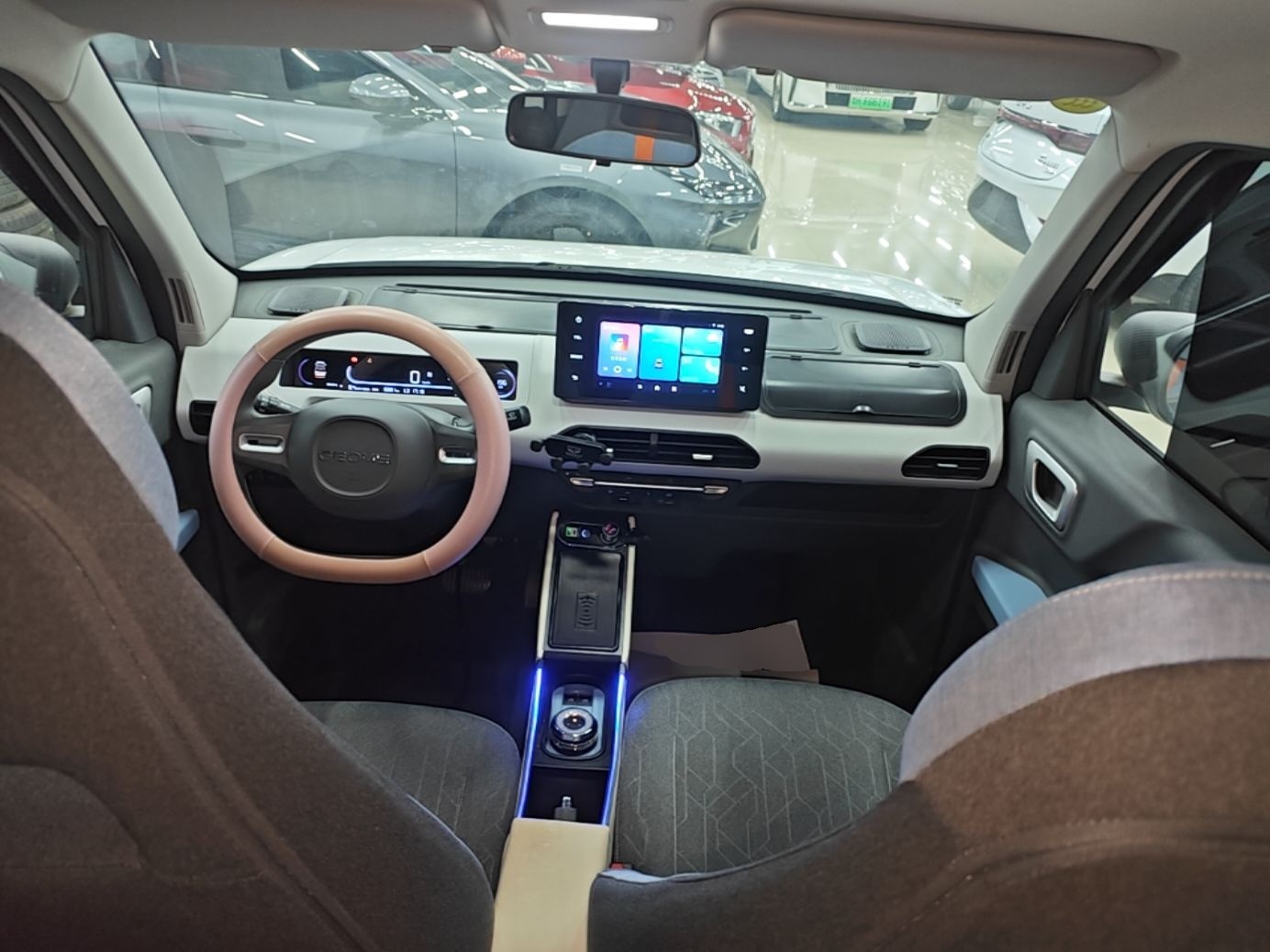 Geely Galaxy Panda 2024 Panda Mini 200km Endurance Bear — снимка 12