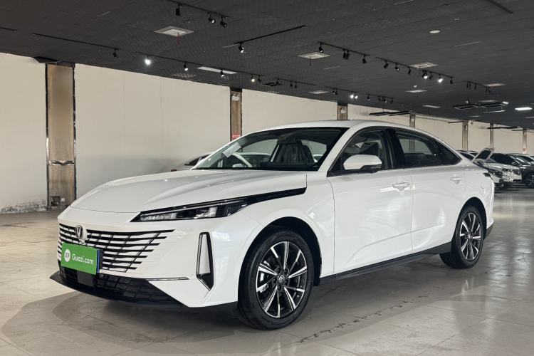 Used CHANGAN Eado 2025 Blue Whale 1.5T 500Bar Prestige Model