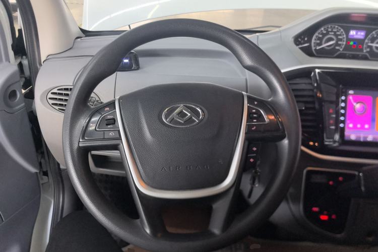 Used SAIC MAXUS Xintu V80 2021 2.0T PLUS AMT City Edition Short Wheelbase Ultra-Low Roof 5/6-Seater
