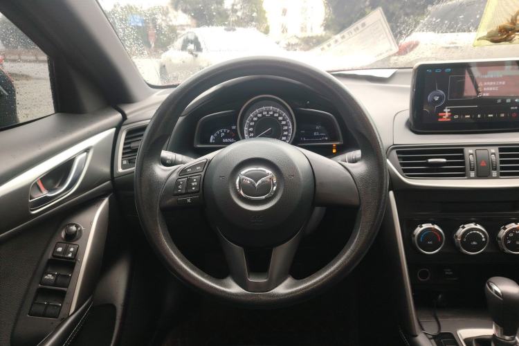 Used Mazda CX-4 2016 2.0L Automatic 2WD Blue Sky Dynamic Edition