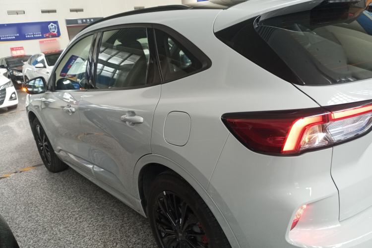 Used Ford Escape 2024 EcoBoost 245 Four-Wheel Drive ST-Line Pro Trim