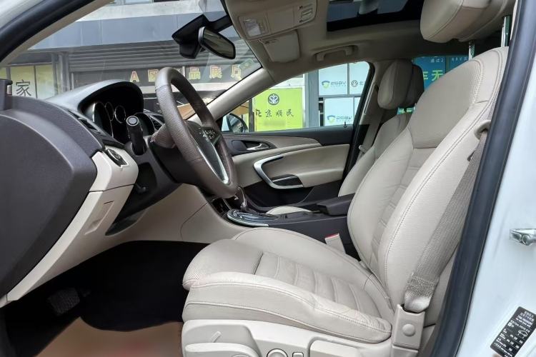 Used Opel Insignia 2013 2.0T Two-Wheel-Drive Luxury Version