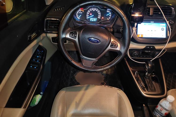 Used Ford Escort 2017 Happiness Edition 1.5L Automatic Fashion Version