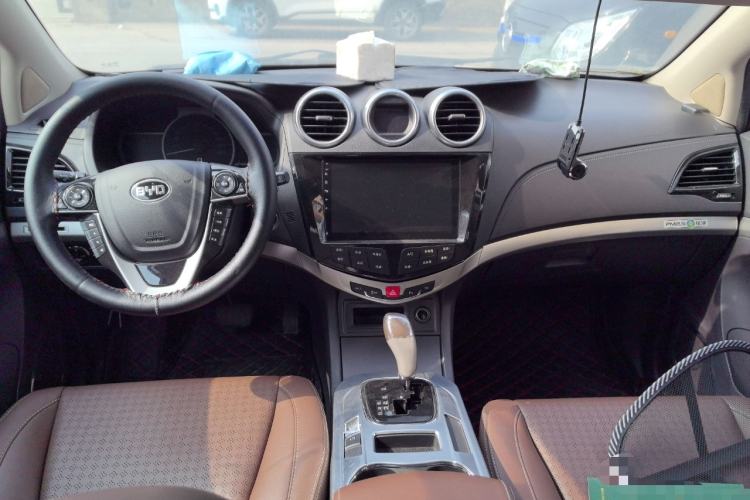 Used BYD S7 2015 2.0T Upgraded Automatic Luxury Version