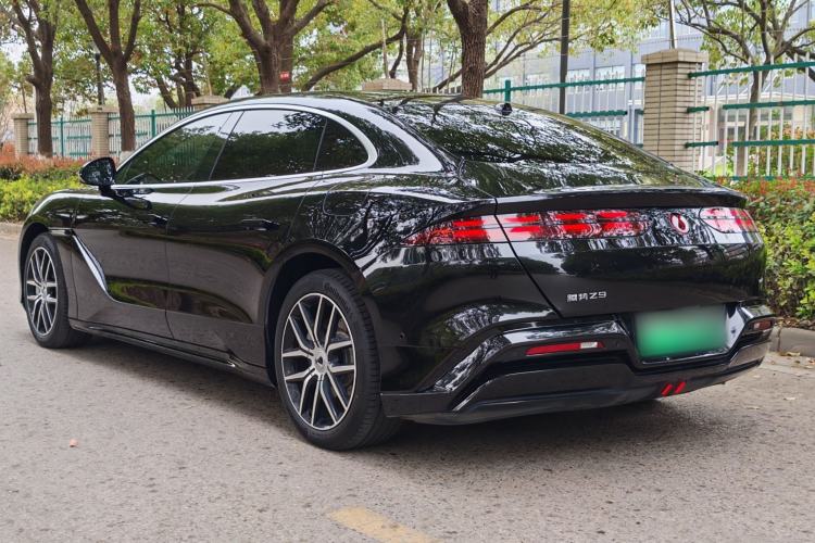 Used Denza Z9 2024 1100 km Four-Wheel Drive Max Version
