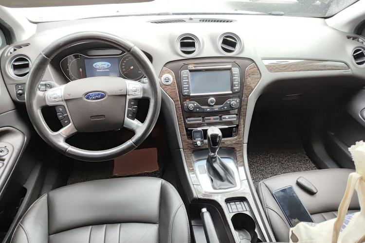 Used Ford Mondeo 2013 2.3L Fashion Edition
