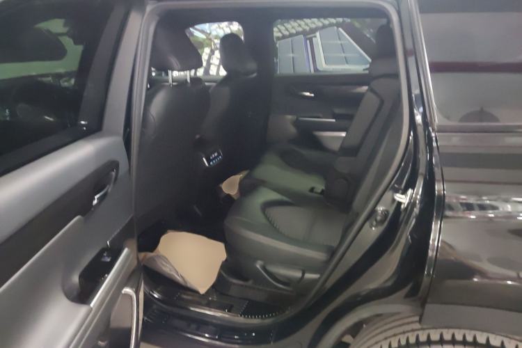 Used Toyota Crown Kluger 2022 2.5L HEV Four-Wheel Drive Premium Edition Left Rear Seat