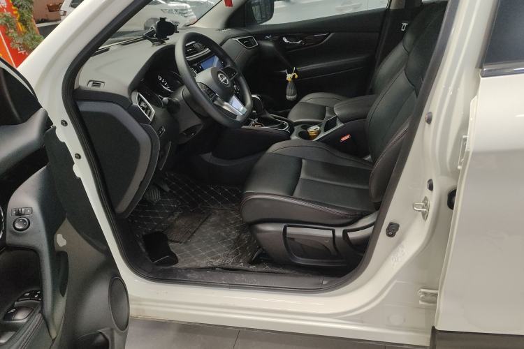 Used Nissan Qashqai 2023 Classic 2.0L CVT XV Comfort Edition