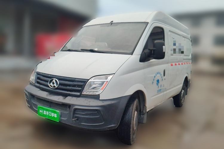 Used SAIC MAXUS Xintu EV80  Front Left 45 Deg