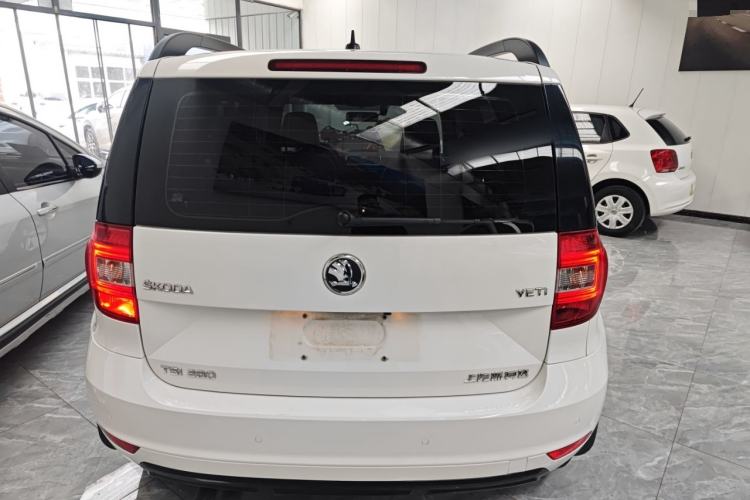 Used Skoda Yeti 2017 TSI280 DSG Car Enjoy Brothers Edition