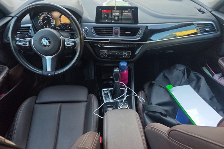 Used BMW 1 Series 2019 118i M Sport Package Center Console