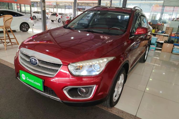 Used Bestune X80 2013 2.0L automatic comfort version