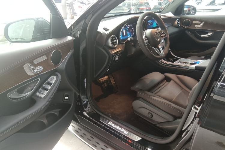 Used Mercedes-Benz GLC 2022 Facelift GLC 260 L 4MATIC Luxury Edition