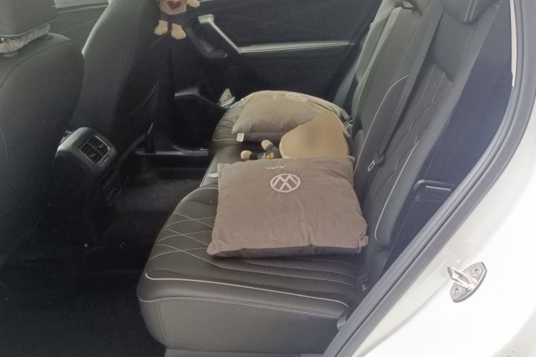 Used Volkswagen Tiguan L 2023 Restyled 330TSI Automatic Two-Wheel Drive R-Line Enhanced Comfort Version Left Rear Seat