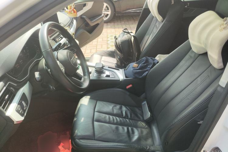 Used Audi A4L 2019 40 TFSI Fashion Edition China VI Emission Standard