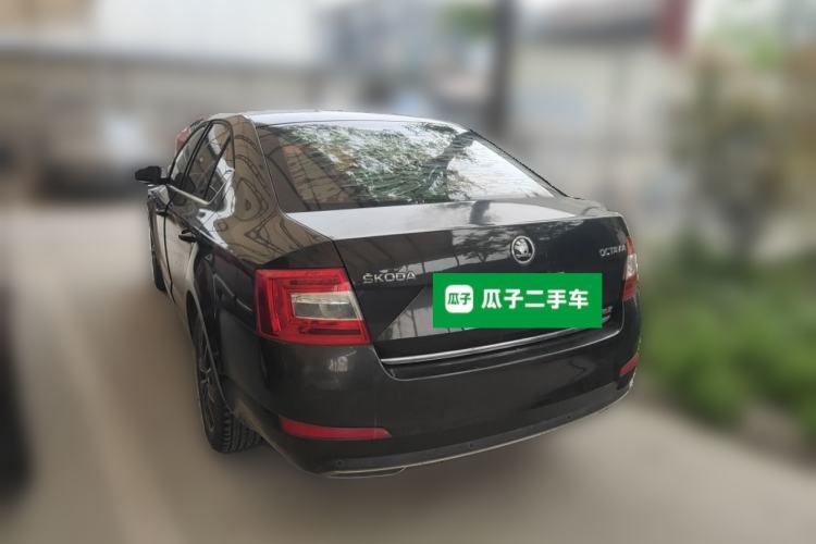 Used Skoda Octavia 2017 1.6L Manual Smart Drive Edition Rear Left 45 Deg