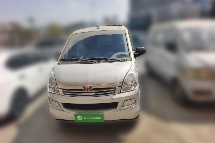 Used Wuling Rongguang S 2021 1.2L Base Model 7-Seater LSI
