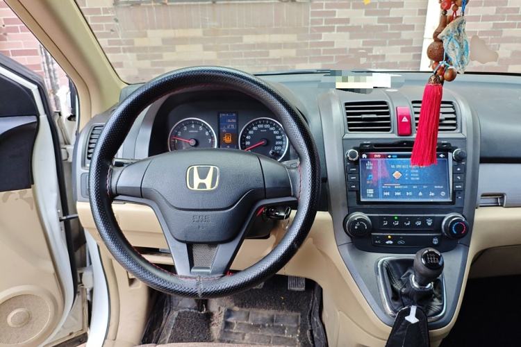 Used Honda CR-V 2010 2.0L manual two-wheel drive urban version
