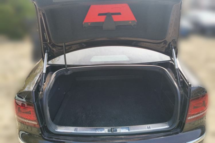 Used Volkswagen Phaeton 2014 3.0L Business Model
