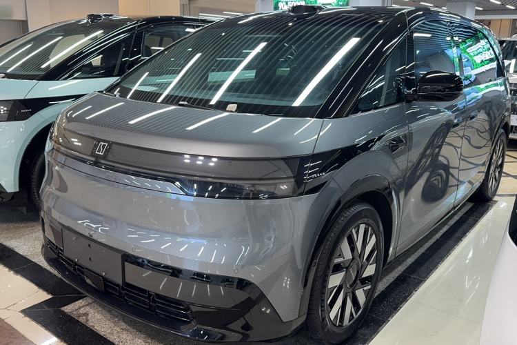 Used Zeekr MIX 2025 Long-Range Intelligent Driving Edition