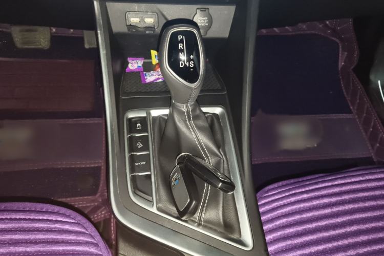 Used Geely Auto Vision X3 2019 Upgraded Model 1.5L CVT Prestige Version Gear Lever