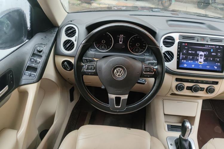 Used Volkswagen Tiguan 2013 1.8 TSI Automatic Two-Wheel Drive Comfort Edition Steering Wheel