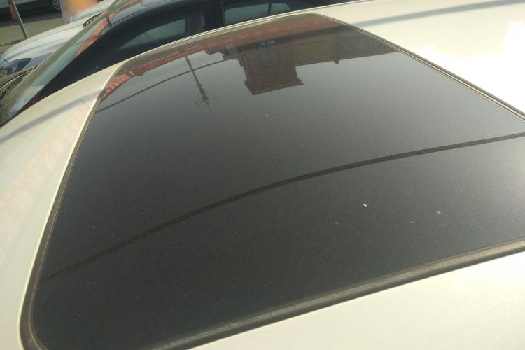 Used Nissan Tiida 2016 1.6L CVT Cool Dynamic Edition