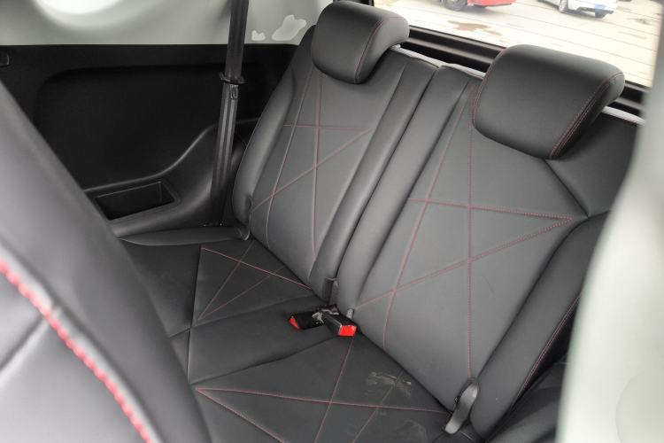 Used Chery QQ Little Ant 2022 Sweet Pink Edition Half-Sugar Version 3-Cell Lithium 30kW 301km
