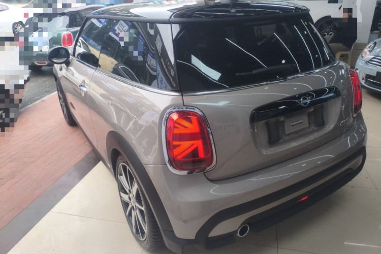 Used MINI 2023 Updated 1.5T COOPER Artist Exterior 2