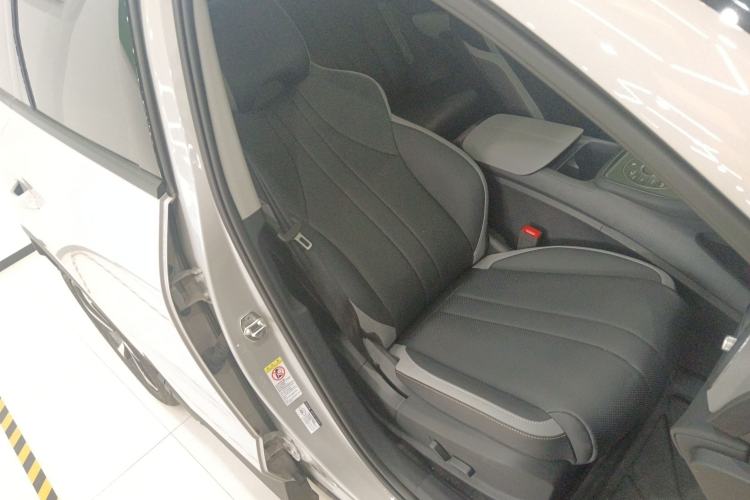 Used BYD Sealion 05 DM-i 2025 DM-i Smart Drive 115KM Flagship Model Right Front Seat