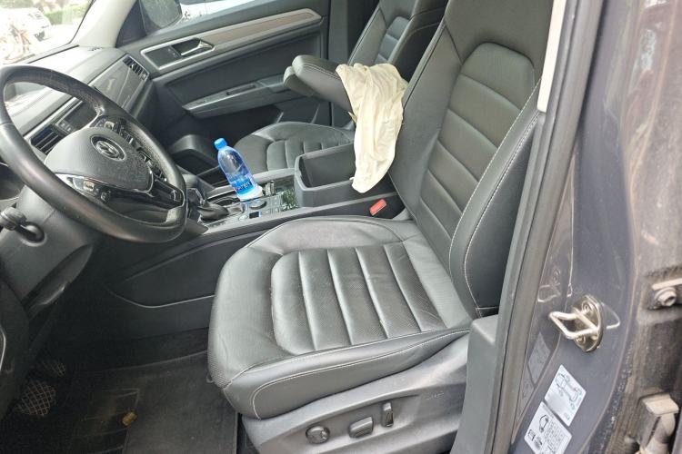 Used Volkswagen Teramont 2017 530 V6 Four-Wheel Drive Luxury Edition Left Front Seat