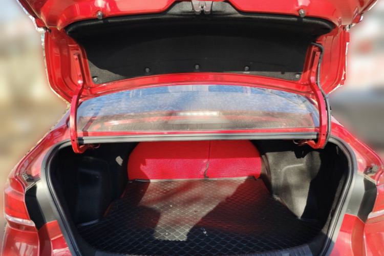 Used BAIC Beijing EU5 2018 R550 Smart Trend Edition
