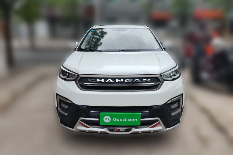 Used CHANGAN CS55 2018 1.5T Manual Colorful Model China V Standard
