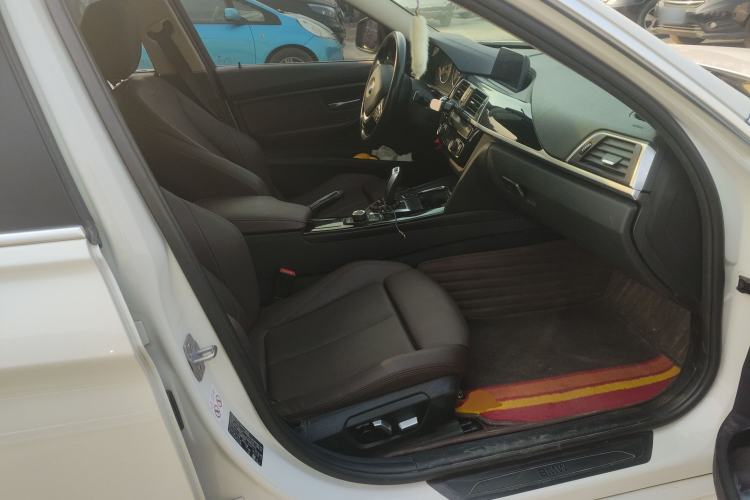 Used BMW 3 Series 2018 320Li Fashion Model
