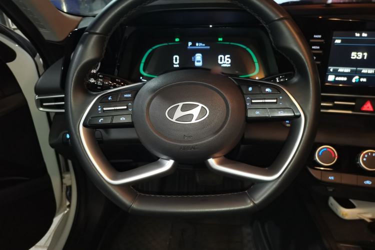 Used Hyundai Elantra 2023 1.5L CVT GLX Elite Edition
