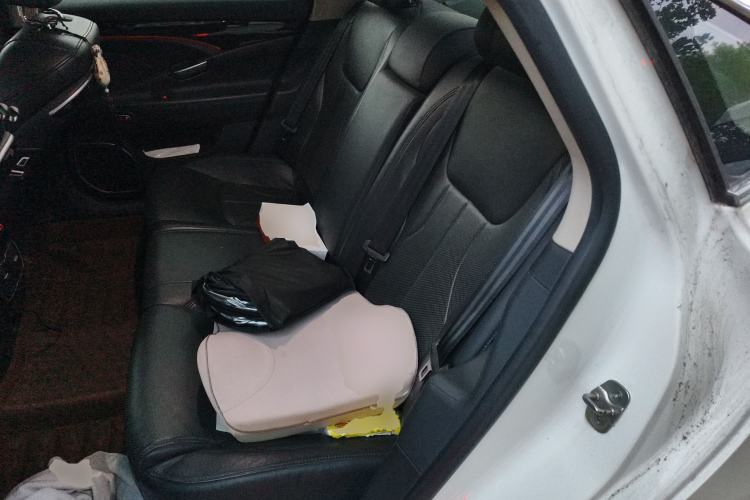 Used Geely Auto Emgrand GT 2015 1.8T Flagship Model Left Rear Seat