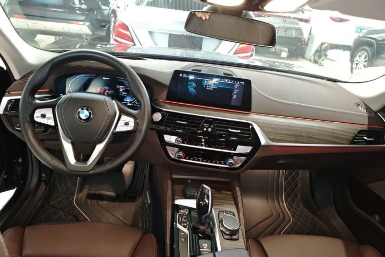 Used BMW 5 Series New Energy 2020 Mileage Upgrade Version 530Le Pioneer Edition