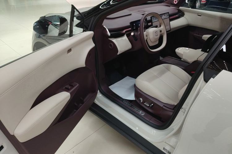 Used Zeekr X 2025 5-Seater Long-Range Version Driver Seat