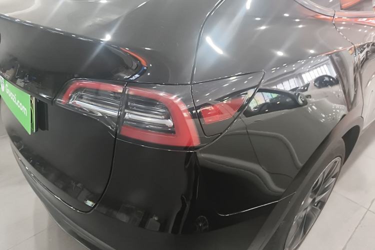 Used Tesla Model Y 2023 Rear-Wheel-Drive Version Exterior 3