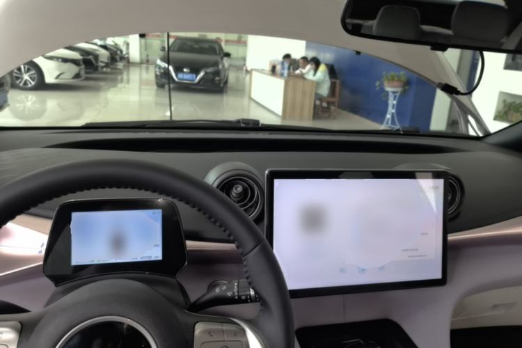 Used BYD Dolphin 2023 420 km Free Version Center Console