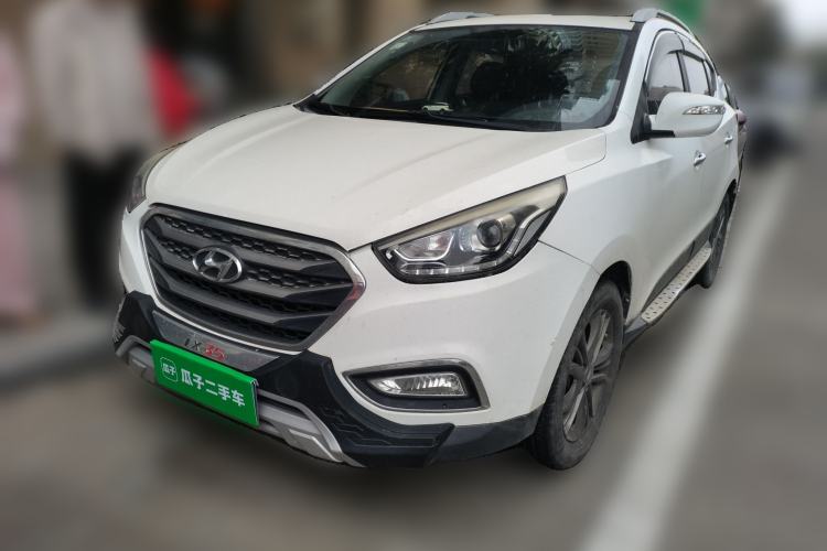 Used Hyundai ix35 2015 2.0L Automatic 2WD Smart Type China IV