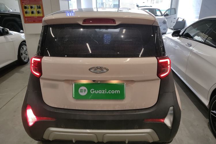 Used Chery QQ Little Ant 2022 Sweet Pink Edition Half-Sugar Version Lithium Iron Phosphate 29.2 kWh 30 kW 301 km Rear