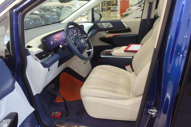 Used Buick Century 2023 2.0T Six-Seater Yinshi Edition
