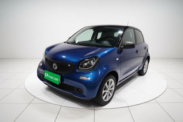 Used smart forfour 2018 1.0L 52 kW Dynamic Edition