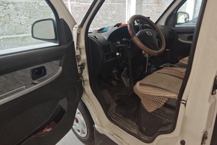 Used GAC Gonow Xingwang CL 2014 1.2L Luxury Edition GA4G12 Driver Seat