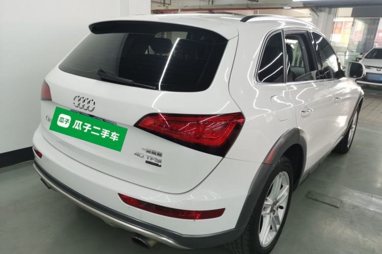Used Audi Q5 2017 Plus 40 TFSI Technology Model
